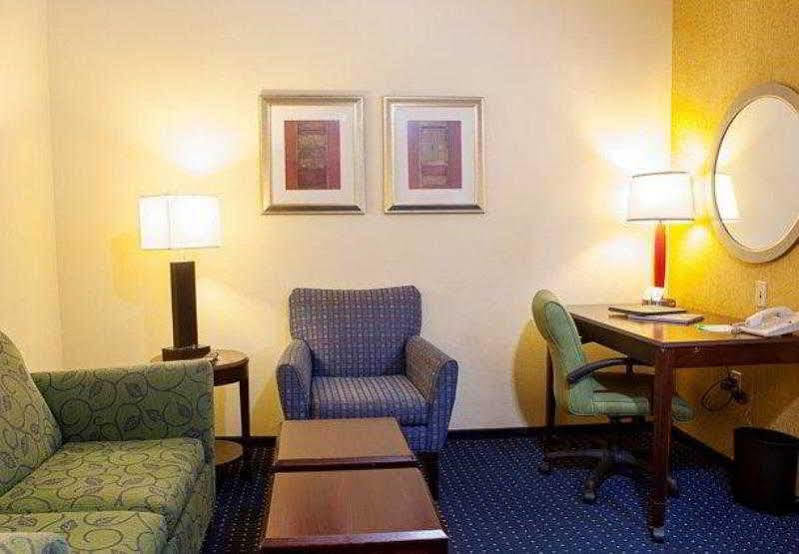 Springhill Suites By Marriott Savannah I-95 South Georgetown Bagian luar foto